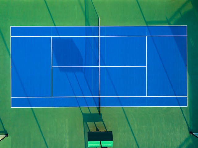 Qué se necesita para jugar al pádel por primera vez Qué se necesita para jugar al pádel por primera vez