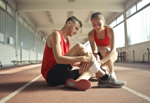 Lesiones más comunes en pádel y cómo prevenirlas